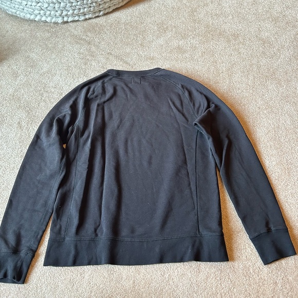 Champion Sweater - Picture 4 of 4